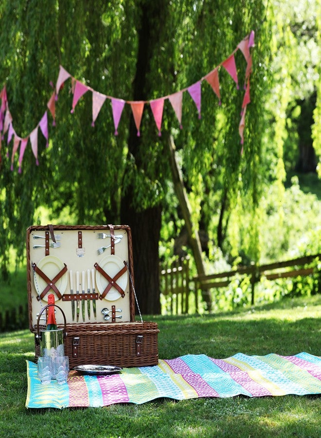 توكينج تيبلز زينة قماشية وردية اللون من Talking Tables مع شرابات - 10 أقدام | زينة مثلثة الشكل، مصنوعة من القطن بنسبة 100%، ديكور منزلي لغرفة نوم الفتيات، إكسسوارات غرف الأطفال، زينة حفلات أعياد الميلاد، والمهرجانات - Image 2